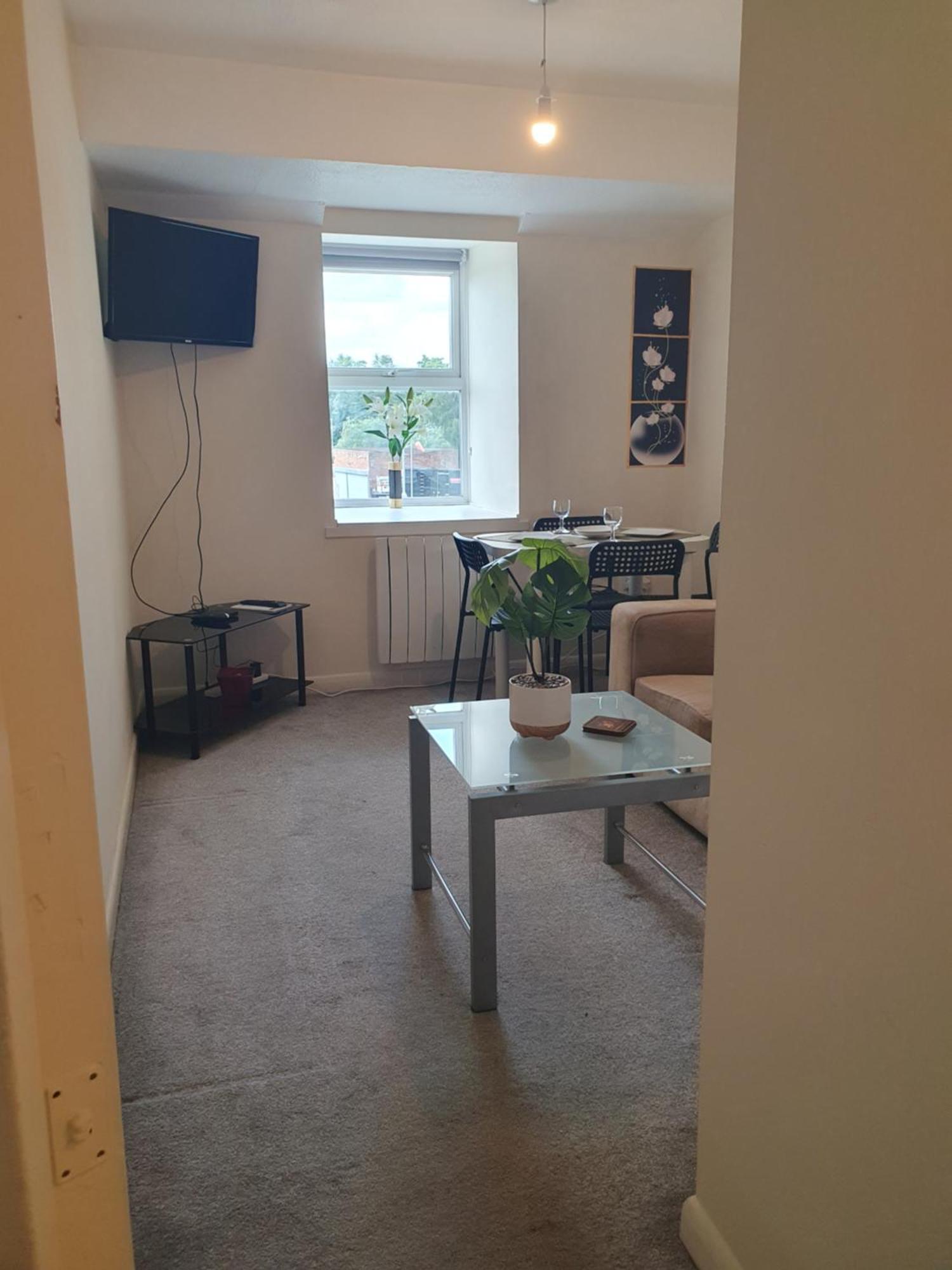 Lovely 1Bedrood Apartment 吉尔福德 外观 照片