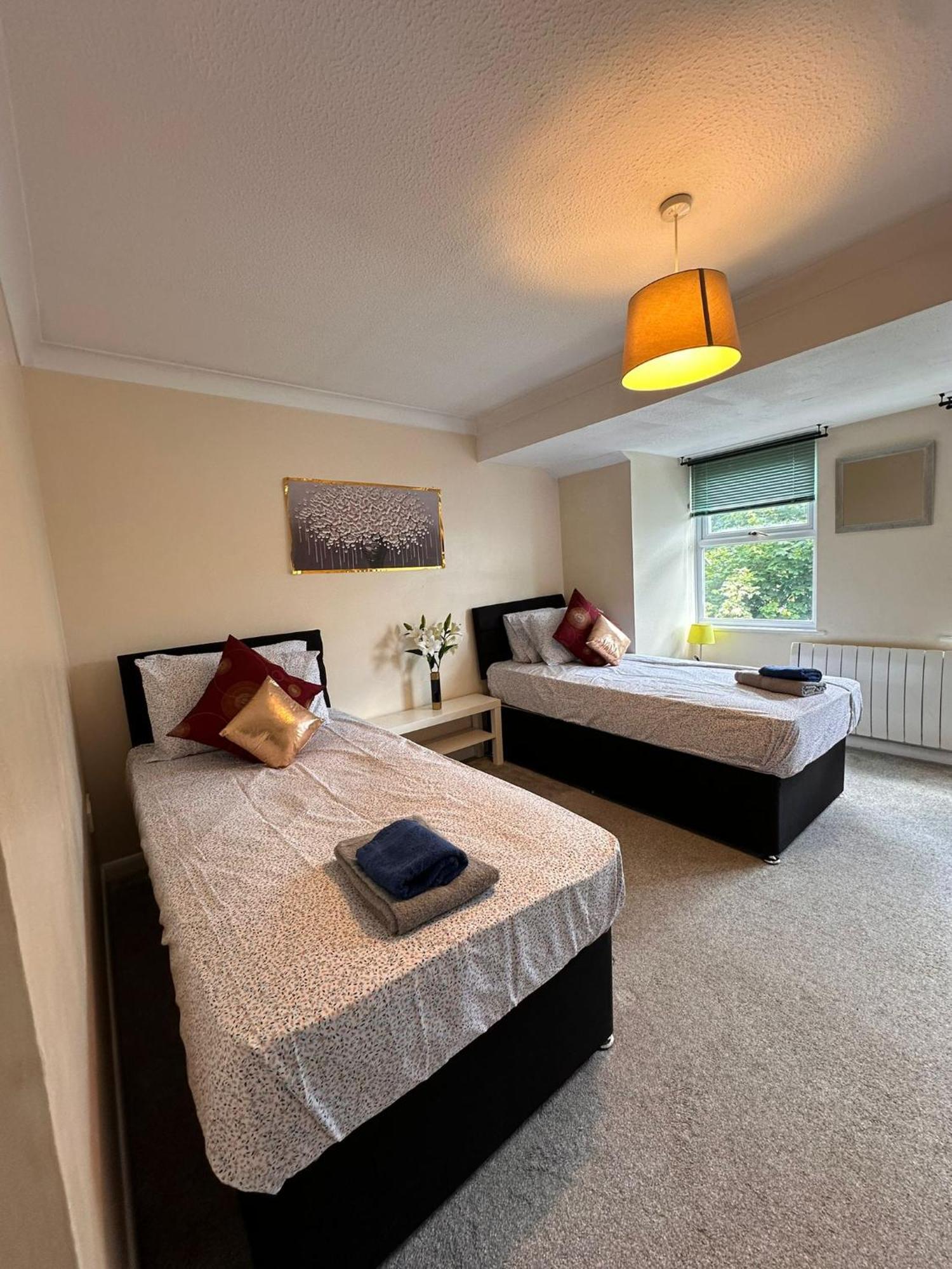 Lovely 1Bedrood Apartment 吉尔福德 外观 照片