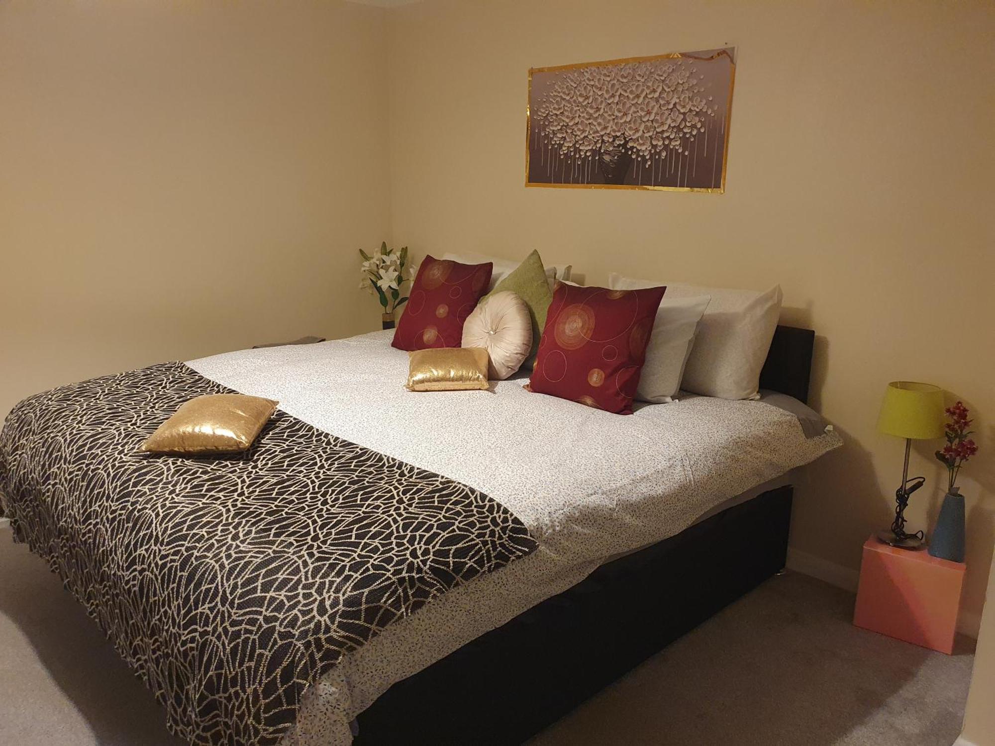 Lovely 1Bedrood Apartment 吉尔福德 外观 照片