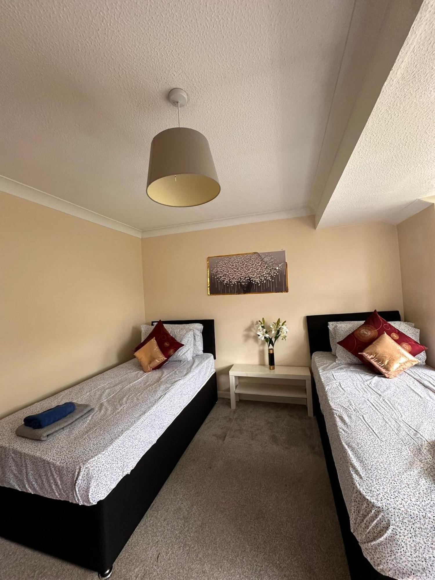 Lovely 1Bedrood Apartment 吉尔福德 外观 照片